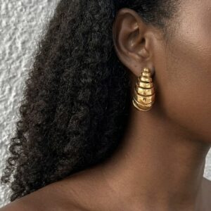 Naila Studs