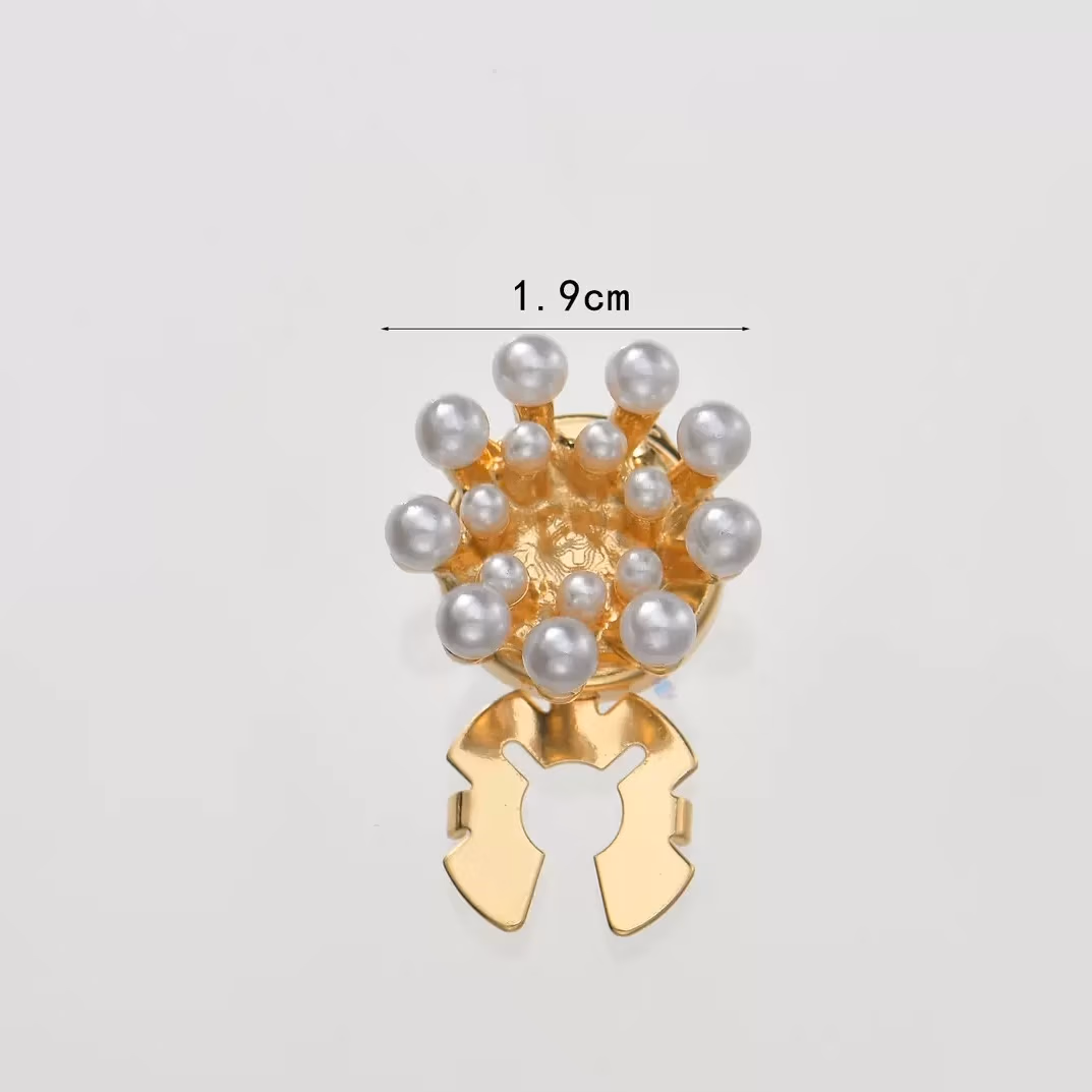 Alana button cover Alana button cover